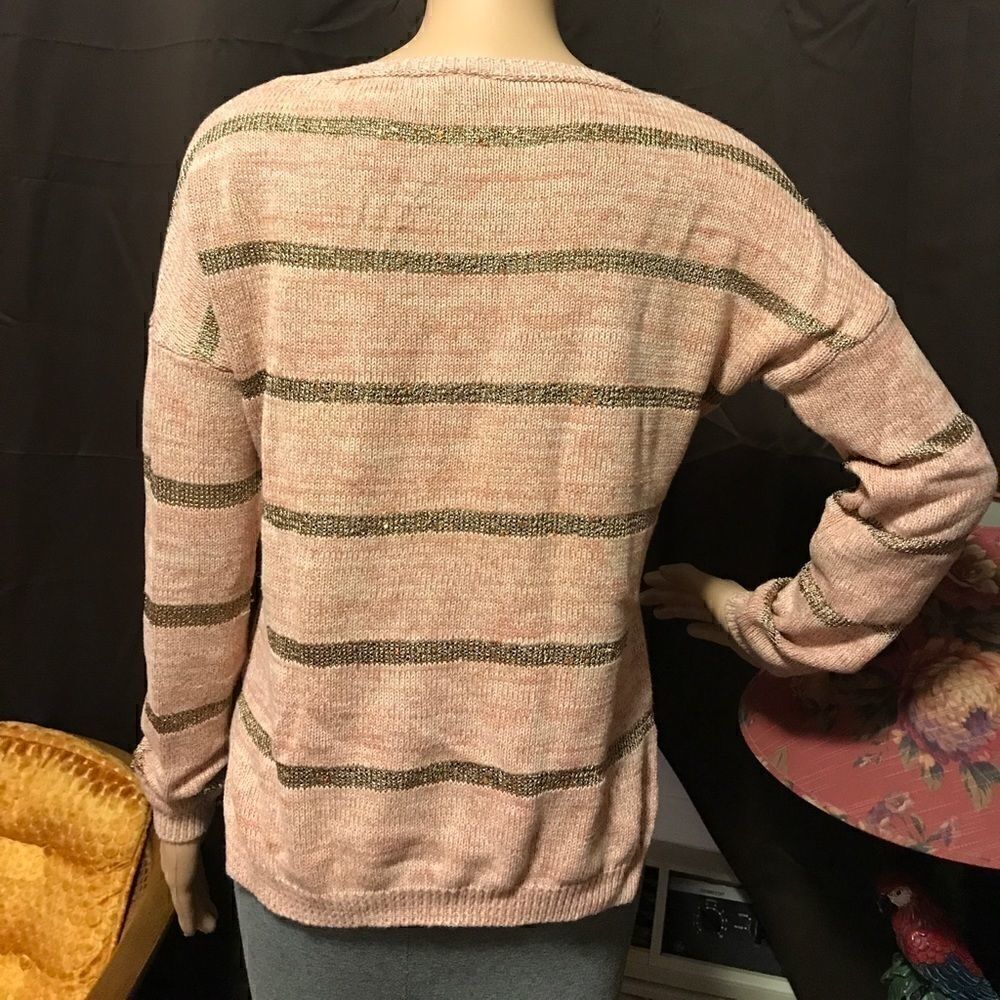 Dolled Up by Fang sequined sweater - Picture 4 of 6